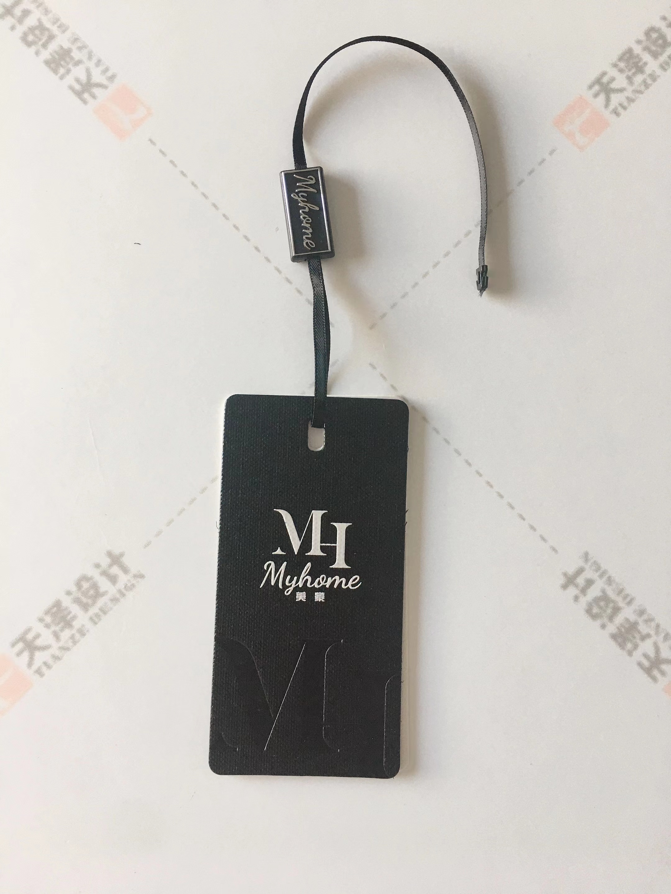 吊牌
